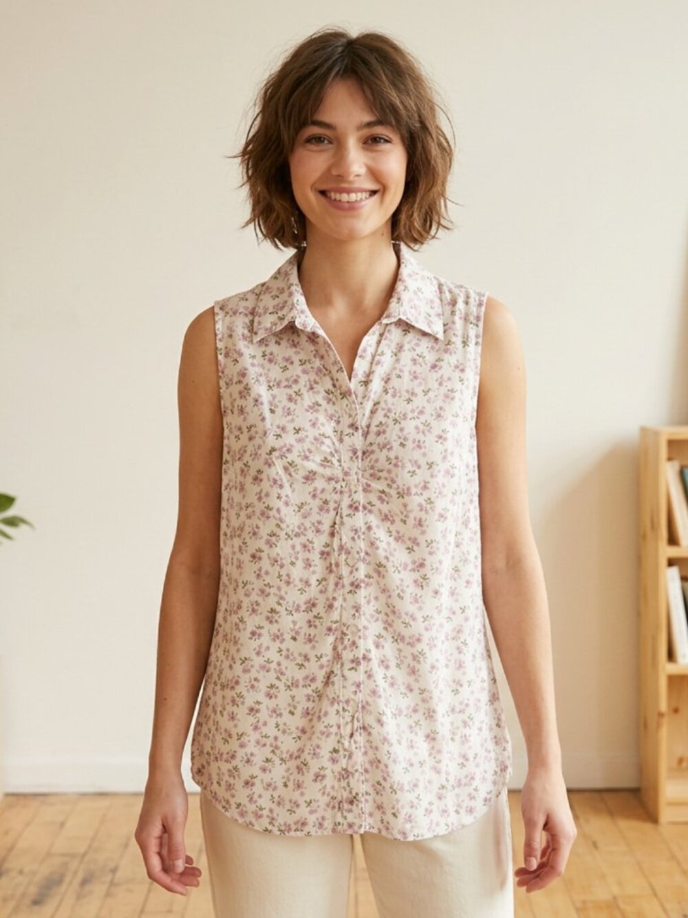 Vtg 90s floral cottagecore eyelet sleeveless shirt